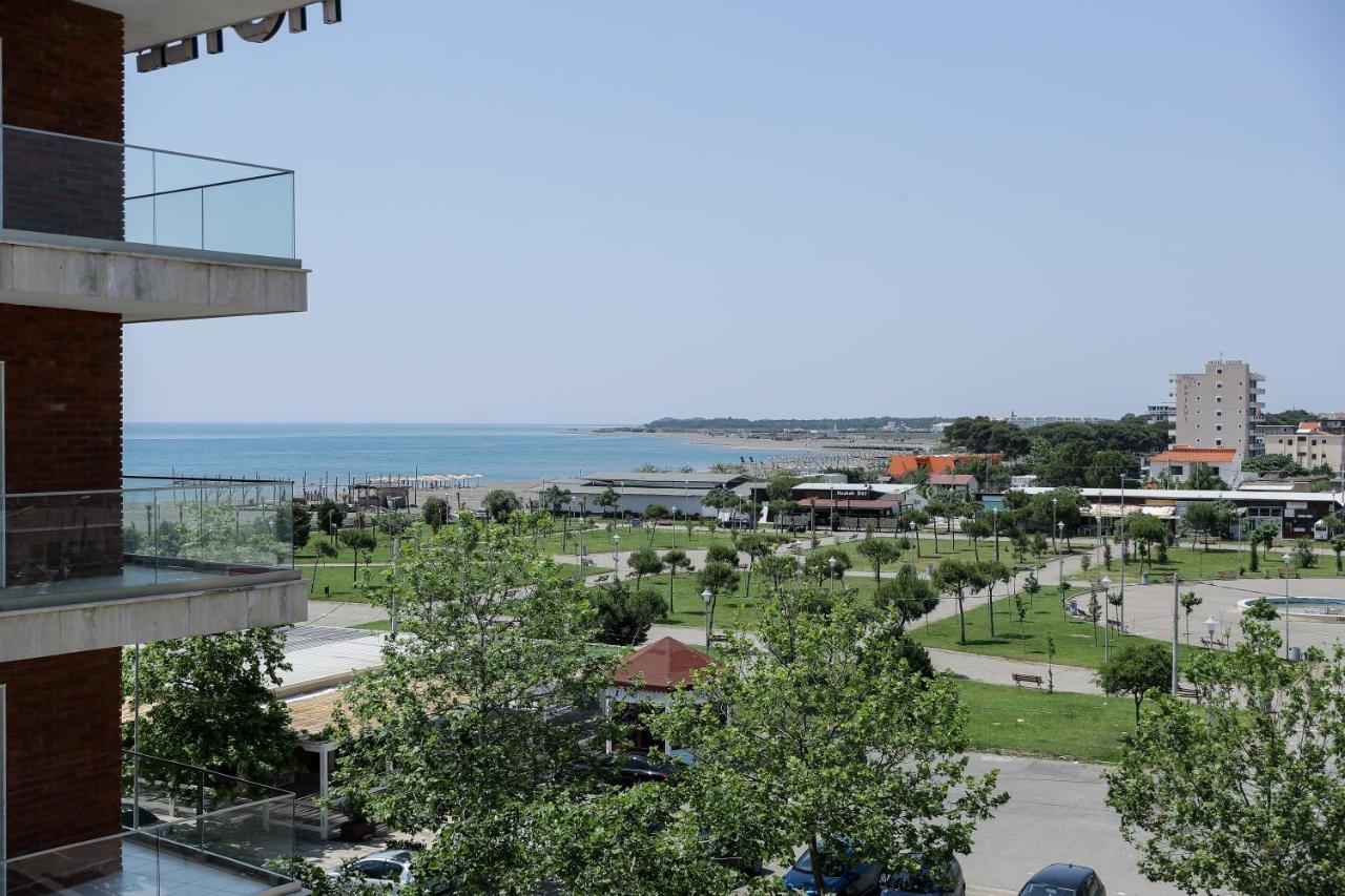 Fishta Apartments Q5 35 Velipoje Ngoại thất bức ảnh